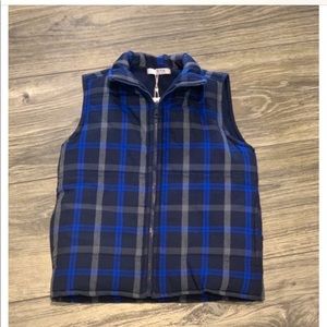 Puffy vest! European bran, beautiful for the holidays and cold days